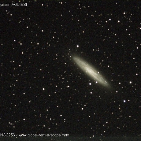 Galaxie spirale intermédiaire  NGC253